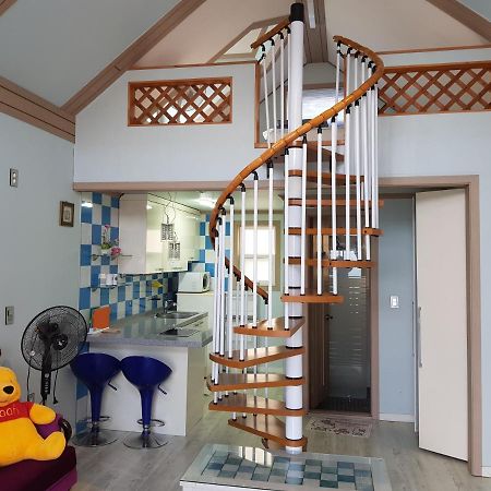 Rainbow Hill Pension Namhae Eksteriør bilde