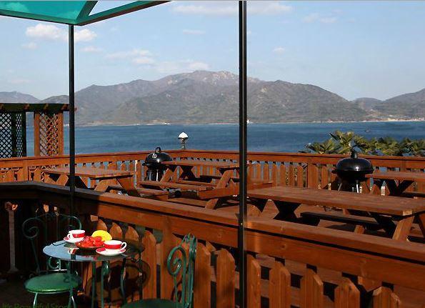 Rainbow Hill Pension Namhae Eksteriør bilde