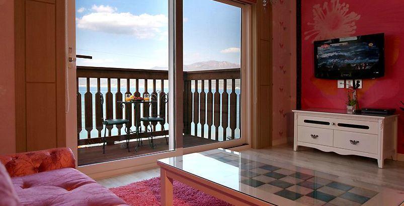 Rainbow Hill Pension Namhae Eksteriør bilde